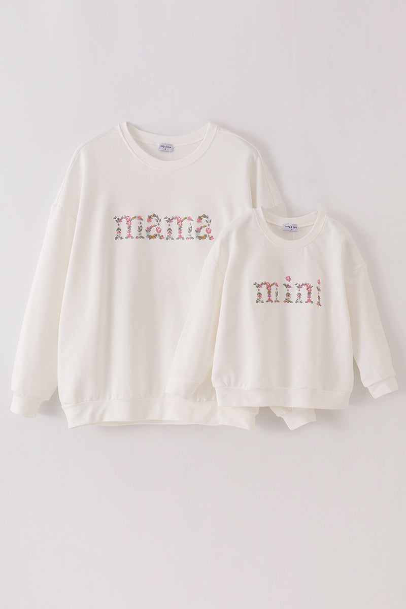 White Mini Embroidery Mom&Me Sweatshirt