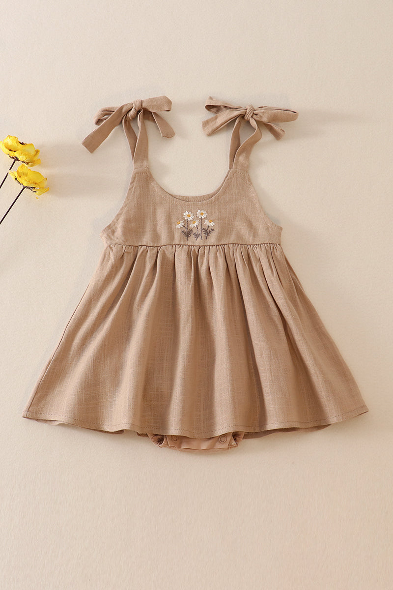 Beige Linen Floral Embroidery Ruffle Strap Bubble